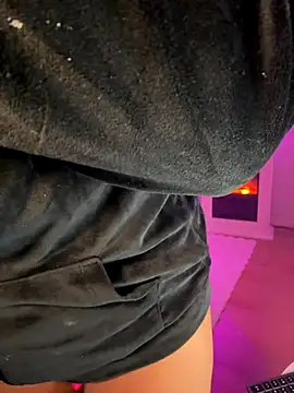 CarolaDrago online show from 12-02-25, 09:05