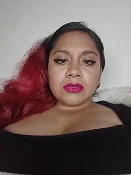 Snapshot of olivia_stylinnson chatting on 07-01-26, 06:14 olivia stylinnson online show from 07-01-26, 06:14
