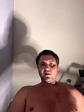 Snapshot of Brando2585 chatting on 10-04-25, 02:57 Brando2585 online show from 10-04-25, 02:57