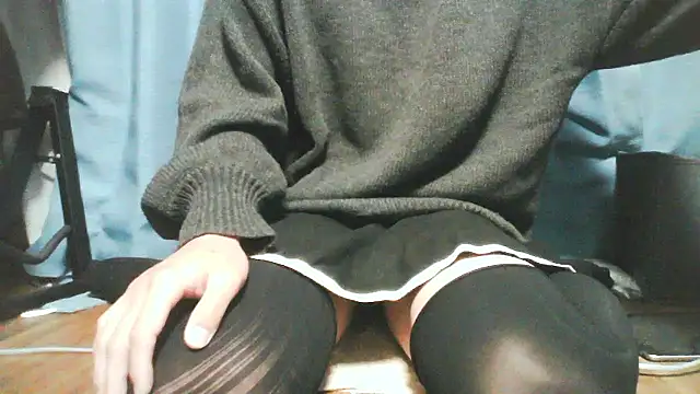 rui0121 online show from 04-17-26, 06:44