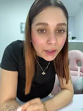 SophiaLaurens online show from 02-25-25, 09:15