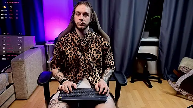pleasure8869 online show from 12-17-25, 04:28