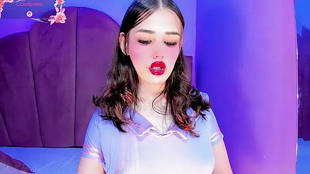 ValeriaAguilar online show from 04-03-26, 09:54