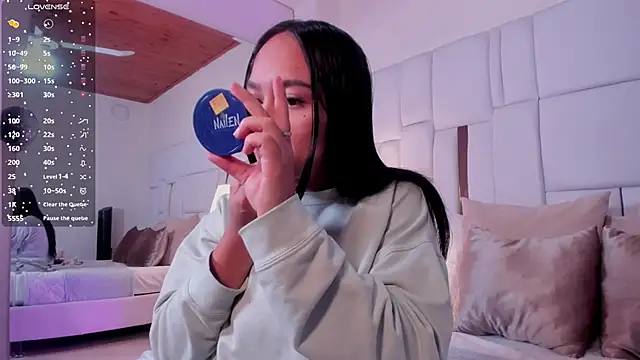 ginebra ness online show from 03-18-25, 01:01