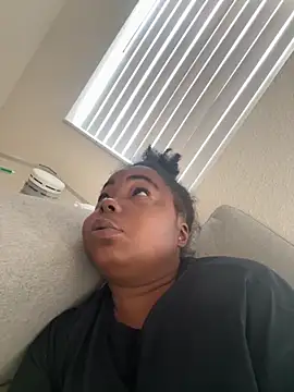 JCCaramelbarbie1 online show from 09-14-25, 02:39