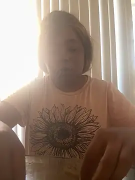 JCCaramelbarbie1 online show from 03-06-26, 02:45