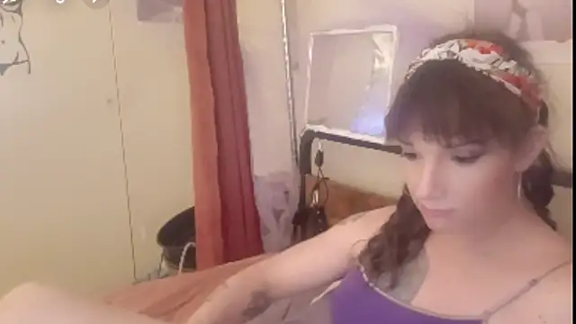 cassiemichellexx online show from 05-08-26, 08:34