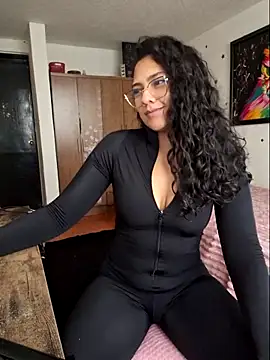 Thaliacooper  online show from 04-28-26, 04:44