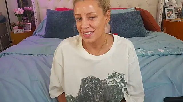 VegasDani online show from 06-21-26, 07:08
