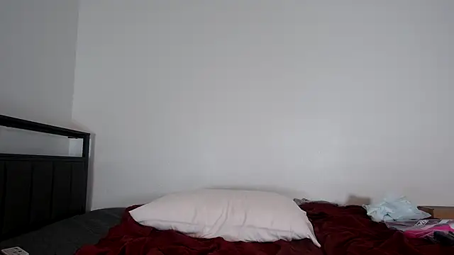 QueenLolaX online show from 02-19-26, 04:42