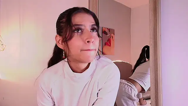 Susana Sanchez online show from 02-05-26, 02:57