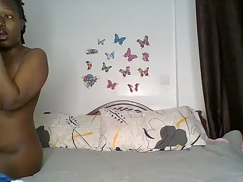 Oliviia  online show from 09-08-25, 04:39
