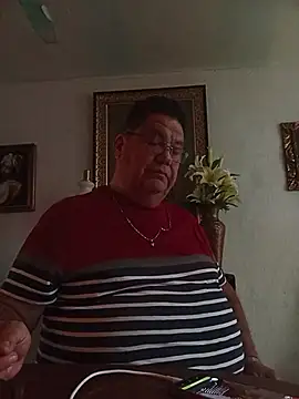 Snapshot of Zordomud0 chatting on 02-18-26, 04:47 Zordomud0 online show from 02-18-26, 04:47