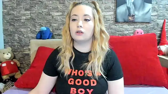 kalindahot online show from 10-17-25, 06:32