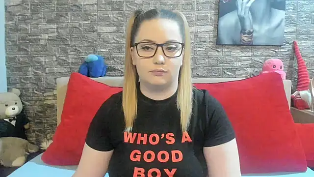 kalindahot online show from 04-04-26, 06:03