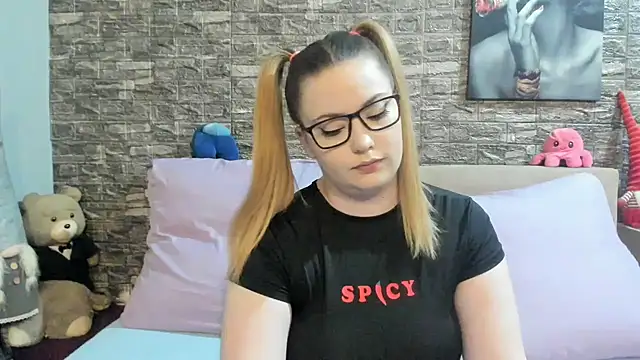 kalindahot online show from 05-31-26, 06:09