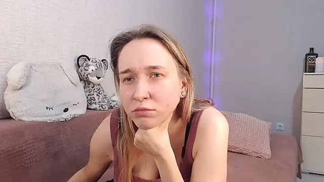 Snapshot of lovely_hayley chatting on 11-18-25, 09:07 lovely hayley online show from 11-18-25, 09:07