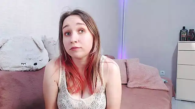 lovely hayley online show from 06-19-26, 10:15