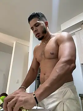 Snapshot of taurus_boy1 chatting on 02-10-26, 01:26 taurus boy1 online show from 02-10-26, 01:26