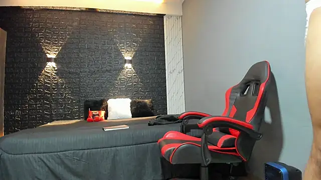 Snapshot of taurus_boy1 chatting on 10-28-25, 11:09 taurus boy1 online show from 10-28-25, 11:09