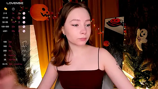 LanaBlu  online show from 11-02-25, 02:16