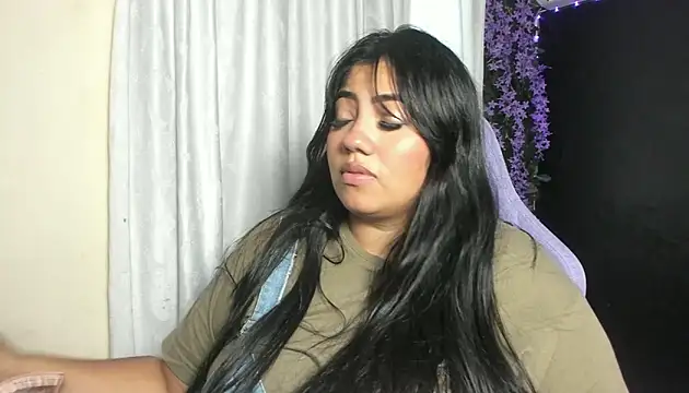 AvrilRizoX online show from 04-12-26, 07:28