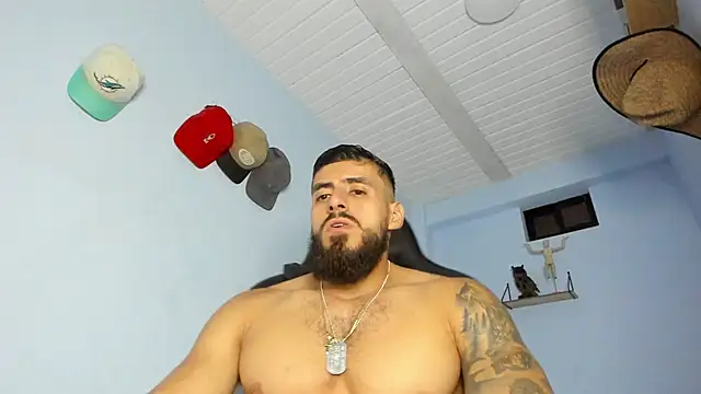 Snapshot of _Poseidon1_ chatting on 10-12-25, 04:25 Poseidon1 online show from 10-12-25, 04:25