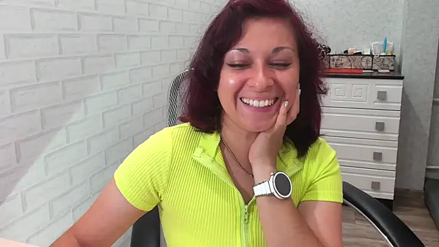 Snapshot of TeasyLana chatting on 10-10-25, 08:53 TeasyLana online show from 10-10-25, 08:53