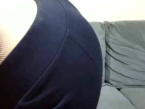 Pretty lilly02 online show from 06-11-26, 07:44