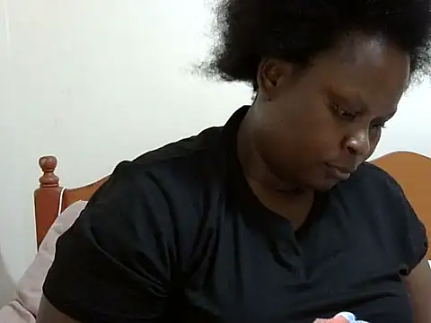 Snapshot of Pretty_lilly02 chatting on 09-18-25, 07:50 Pretty lilly02 online show from 09-18-25, 07:50