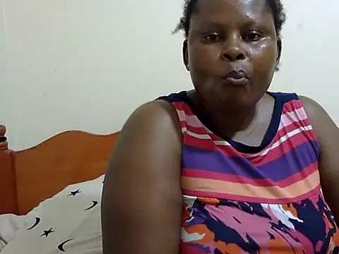 Snapshot of Pretty_lilly02 chatting on 10-16-25, 05:38 Pretty lilly02 online show from 10-16-25, 05:38