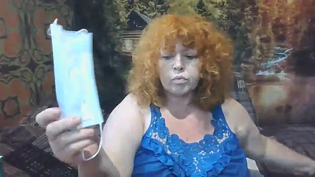 Snapshot of RoseRed69 chatting on 07-11-26, 04:02 RoseRed69 online show from 07-11-26, 04:02