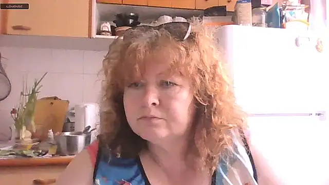 RoseRed69 online show from 05-28-26, 04:09
