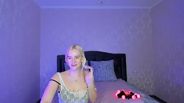 Amanda054 online show from 03-04-25, 12:39