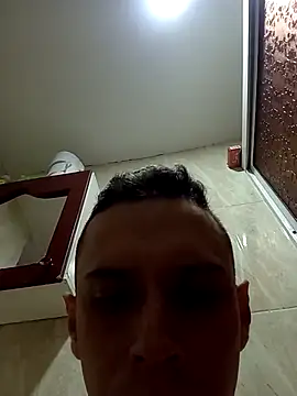 Snapshot of DirtSurcease chatting on 11-05-25, 03:53 DirtSurcease online show from 11-05-25, 03:53