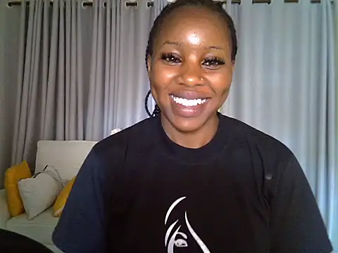 Snapshot of Queen_loveer chatting on 03-14-26, 11:05 Queen loveer online show from 03-14-26, 11:05