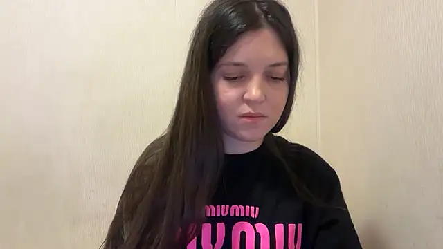 Lina Most online show from 11-24-25, 09:04