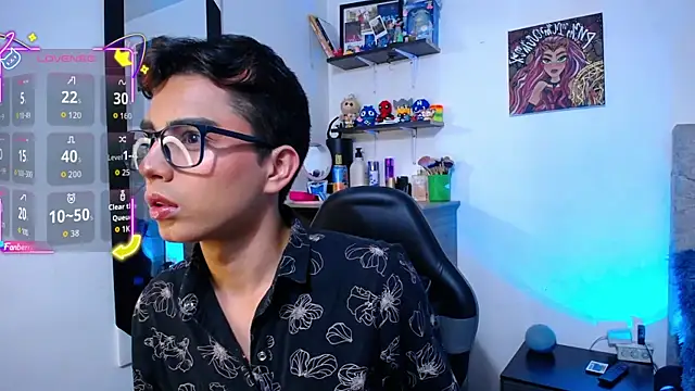 OwenBluee online show from 03-26-26, 09:18