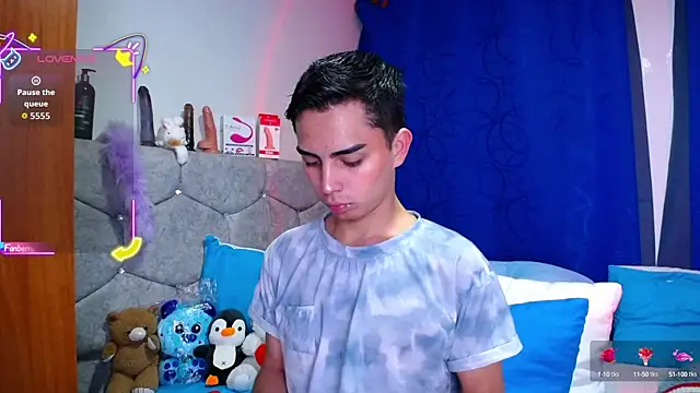 OwenBluee online show from 09-25-25, 11:00