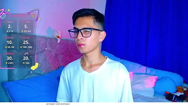 OwenBluee online show from 10-14-25, 07:42