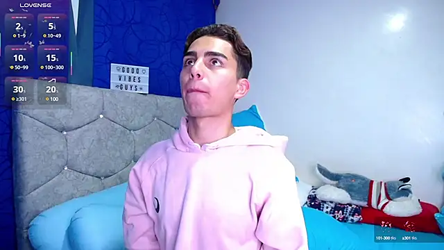 OwenBluee online show from 02-27-25, 08:13