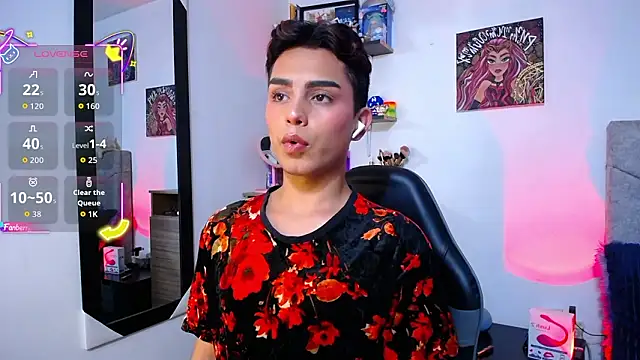 OwenBluee online show from 03-19-26, 08:03