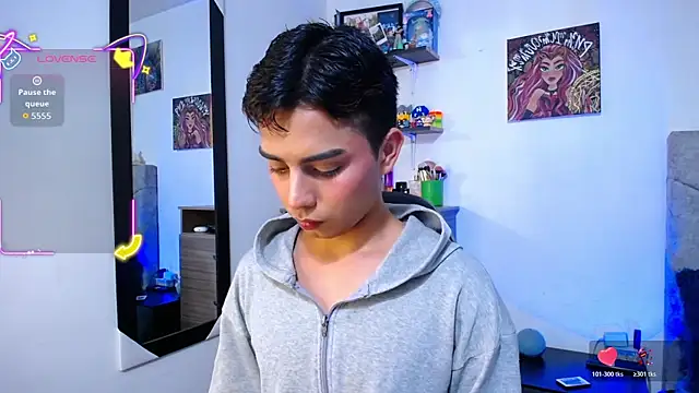 OwenBluee online show from 03-20-26, 04:08