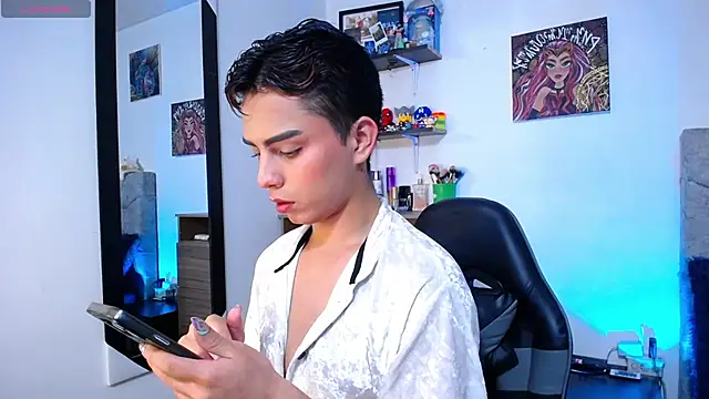 OwenBluee online show from 03-22-26, 09:33