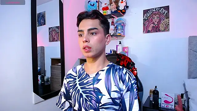 Snapshot of OwenBluee chatting on 02-03-26, 06:22 OwenBluee online show from 02-03-26, 06:22