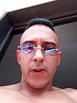 paisa233 online show from 04-18-26, 04:20