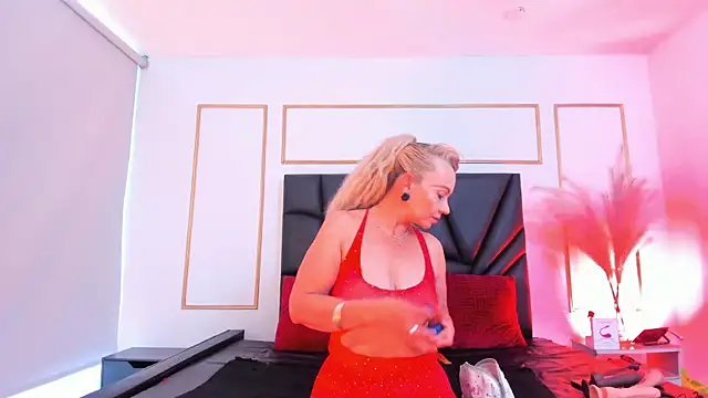 AnastasiaTaylor  online show from 05-12-26, 07:09