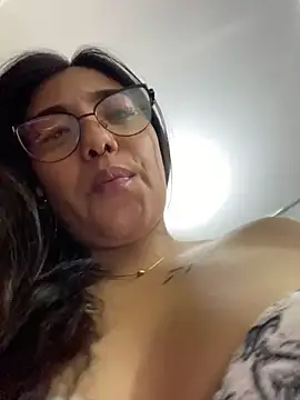 angellique 22 online show from 09-10-25, 05:28