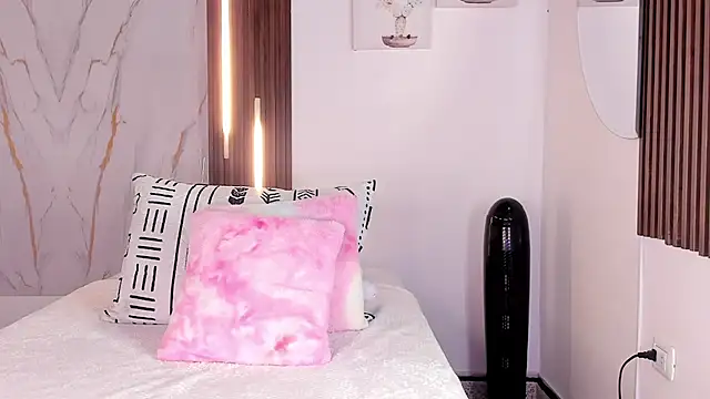 mia six66 online show from 12-02-25, 12:07