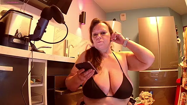 Endrocleia online show from 07-16-26, 11:02